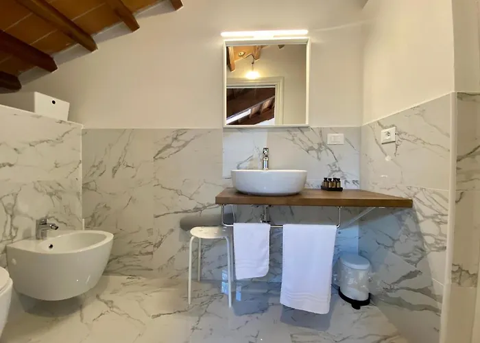 Πανσιόν Residenza D'epoca Dei Fondachi 4*