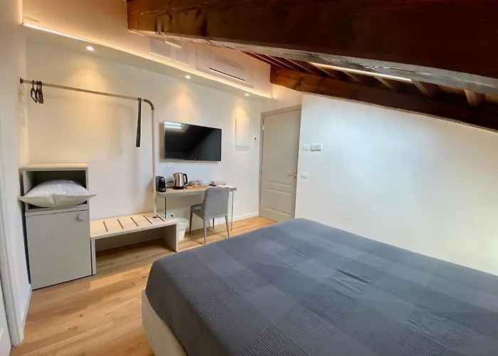 Residenza D'epoca Dei Fondachi 4*