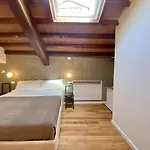 بيت ضيافة Residenza D'epoca Dei Fondachi سارزانا