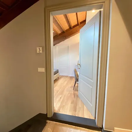 בית הארחה Residenza D'epoca Dei Fondachi 4*