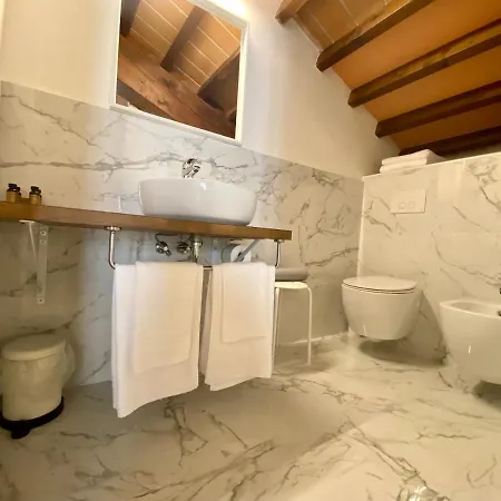 Pensión Residenza D'epoca Dei Fondachi Sarzana