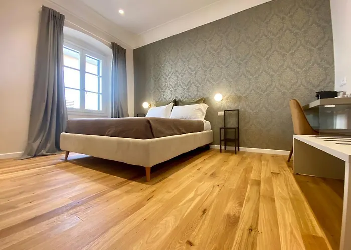 Residenza D'epoca Dei Fondachi 4* サルツァーナ