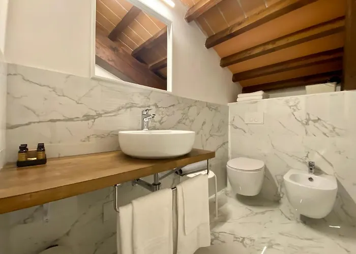 Residenza D'epoca Dei Fondachi 4*
